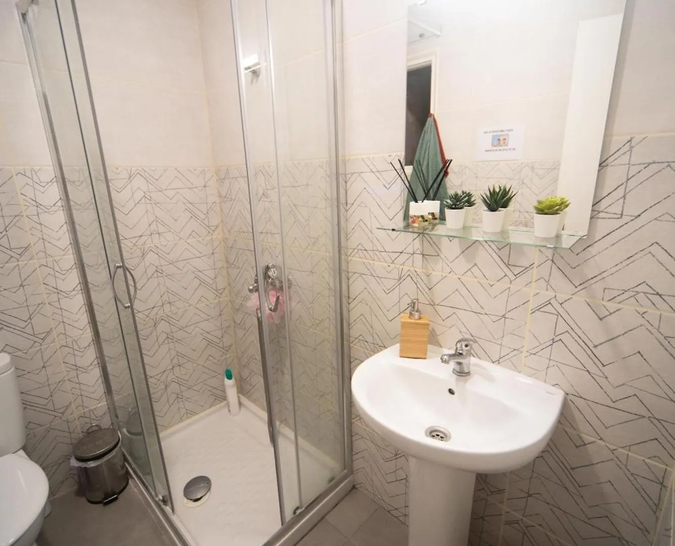 Barcelona Rooms - Sils Spain