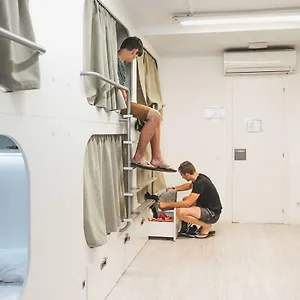  Hostel Onefam Ramblas
